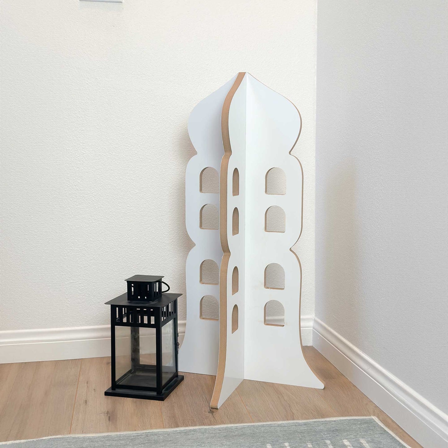 Lantern Stand